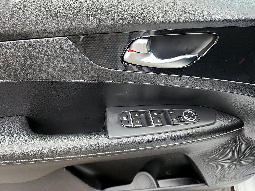 Certified 2021 Kia Forte GT-Line w/ GT-Line Premium Package image 14