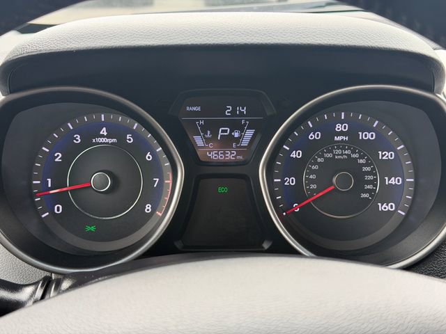 Used 2015 Hyundai Elantra Limited FWD image 11