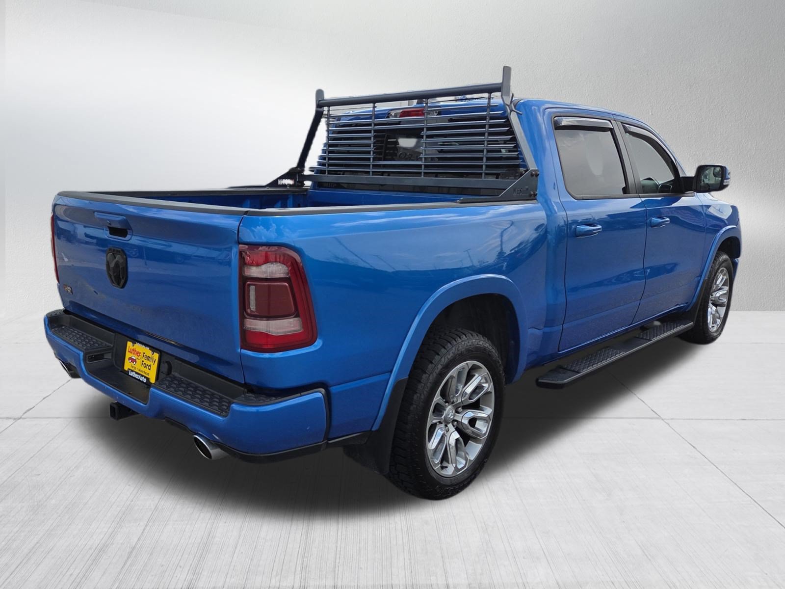 Used 2021 RAM 1500 Laramie w/ Sport Appearance Package AWD/4WD image 7