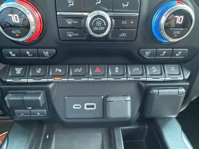 Used 2023 GMC Sierra 2500 AT4 w/ AT4 Premium Plus Package AWD/4WD image 38