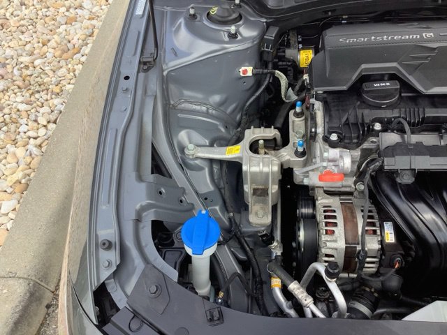 Certified 2024 Hyundai Elantra SEL FWD image 31