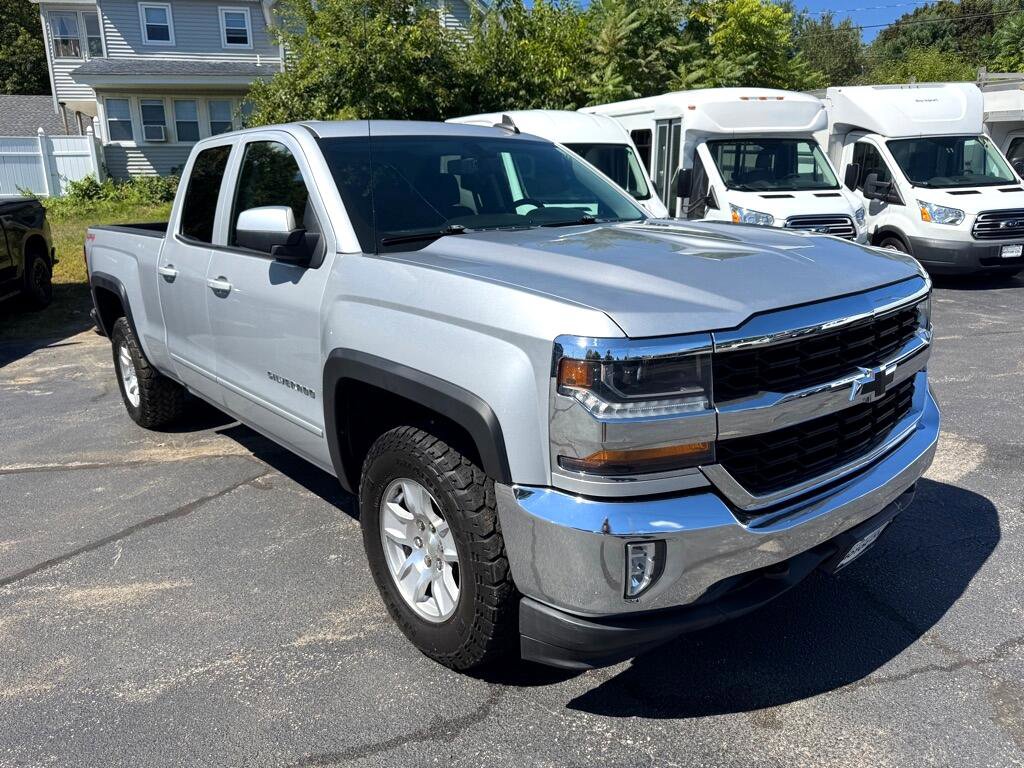 Used 2017 Chevrolet Silverado 1500 LT w/ All Star Edition image 8