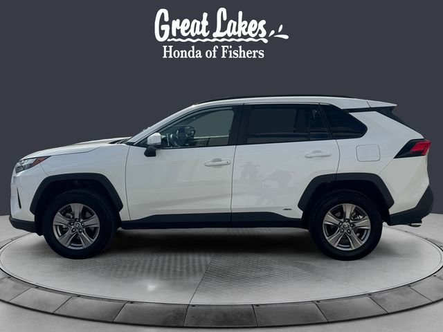 Used 2025 Toyota RAV4 XLE image 2