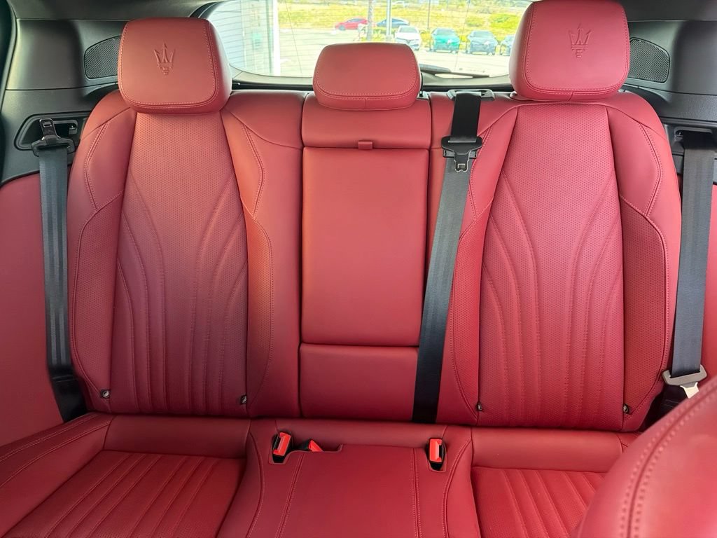 Certified 2023 Maserati Grecale Modena AWD/4WD image 19