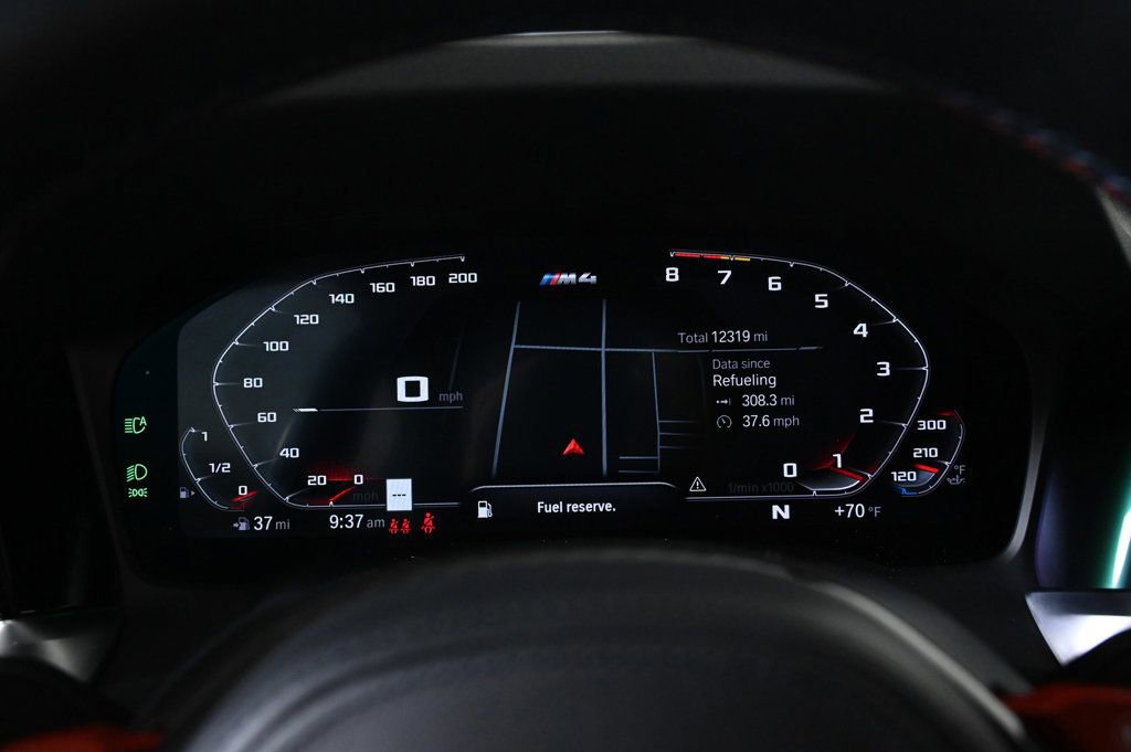 Used 2022 BMW M4 Coupe image 12