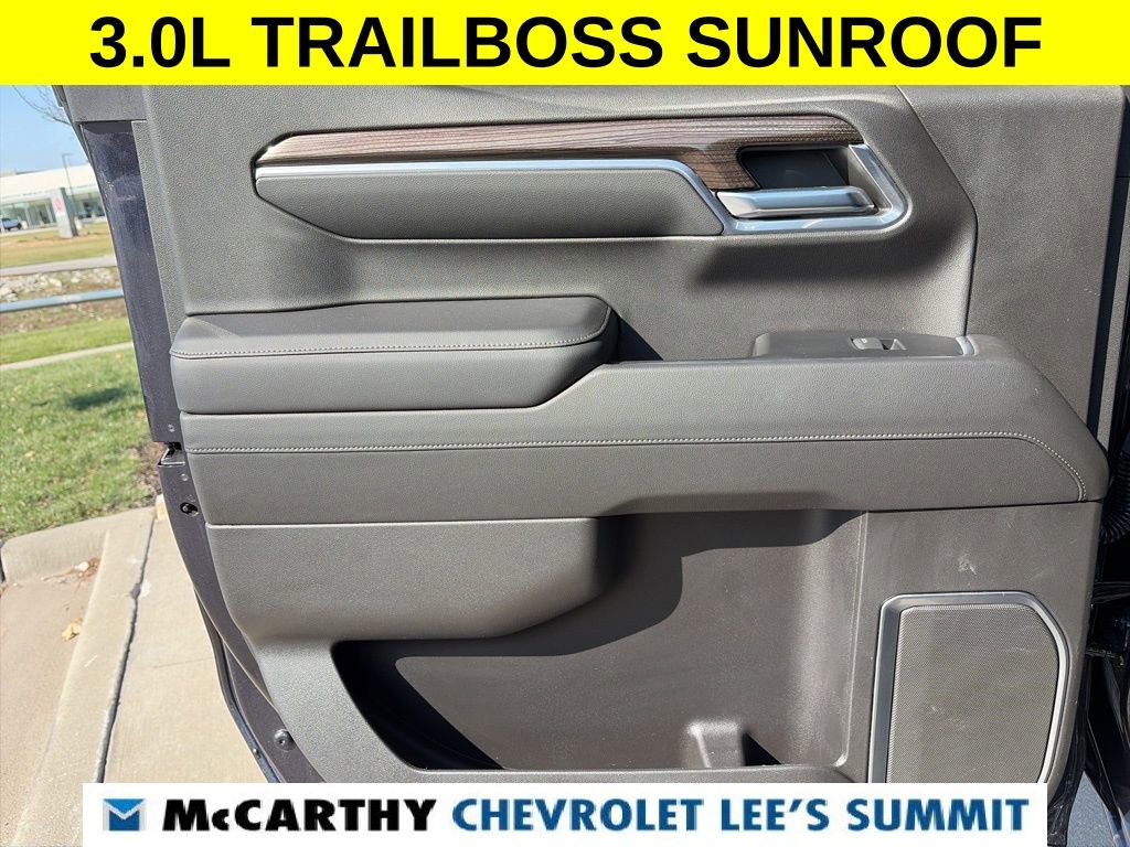 Certified 2022 Chevrolet Silverado 1500 LT Trail Boss w/ LT Trail Boss Premium Package image 49