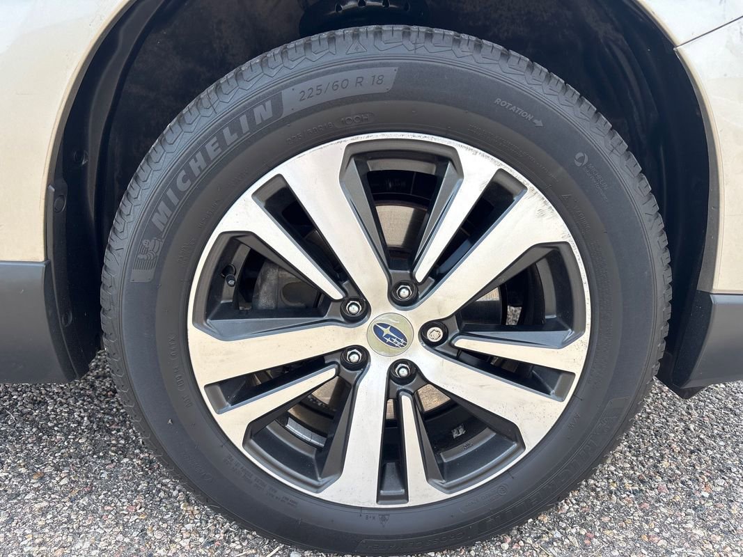 Used 2019 Subaru Outback 2.5i Limited image 25