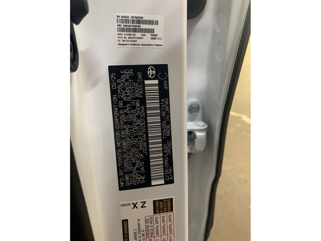 New 2025 Toyota Crown Platinum image 28