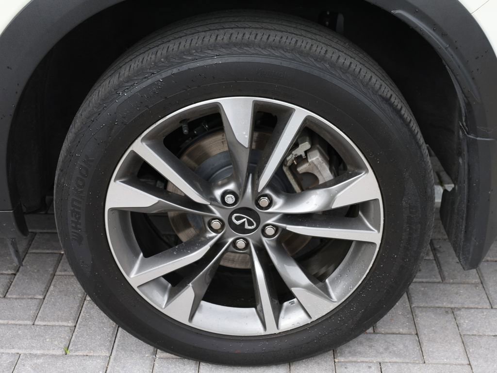 Certified 2023 INFINITI QX60 Luxe w/ Cargo Package image 40