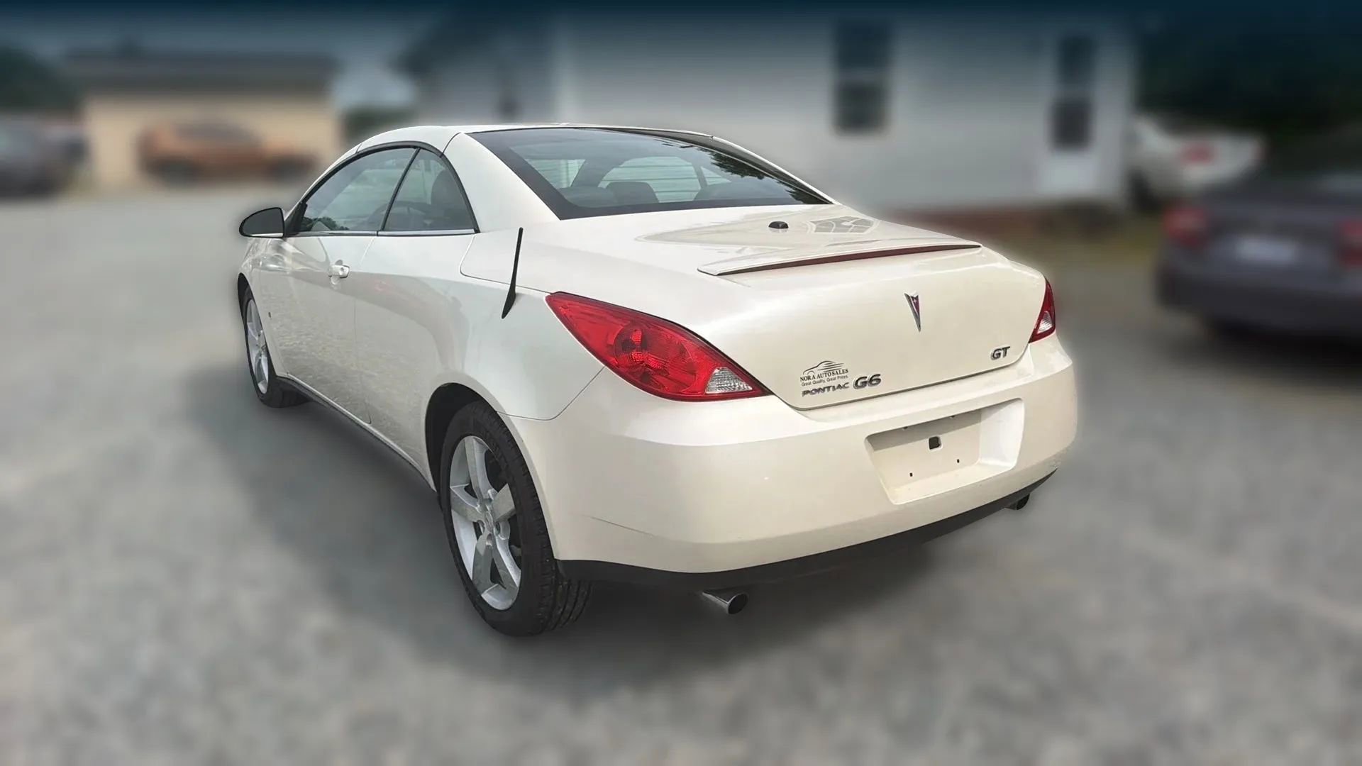 Used 2008 Pontiac G6 GT FWD image 7