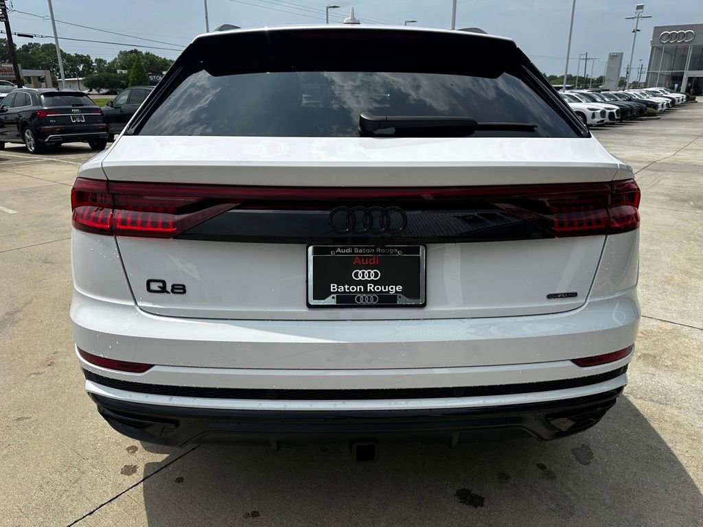 Used 2023 Audi Q8 Prestige AWD/4WD image 8