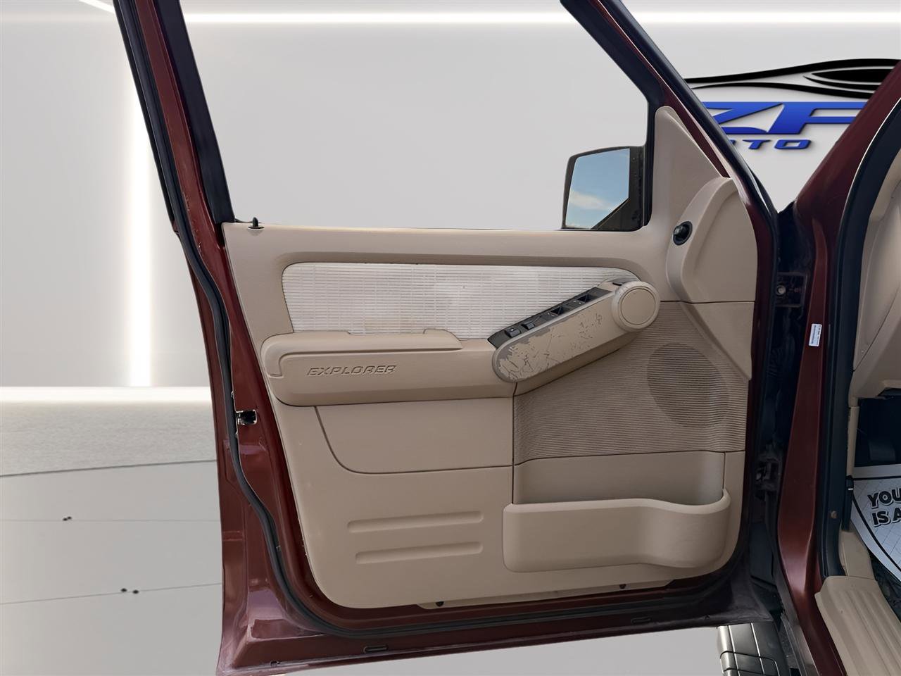 Used 2009 Ford Explorer Sport Trac XLT image 17