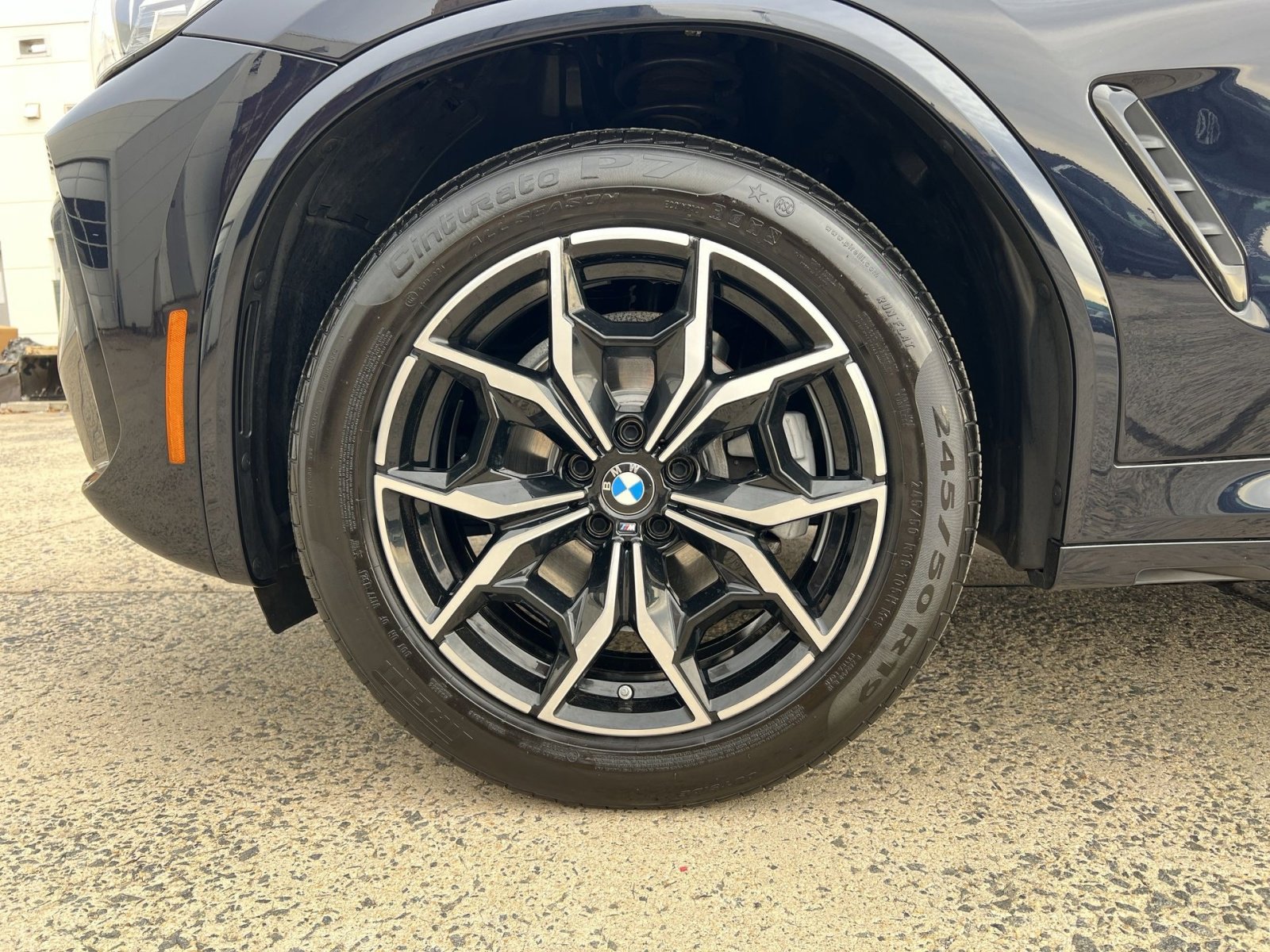 Used 2023 BMW X3 xDrive30i w/ M Sport Package image 12