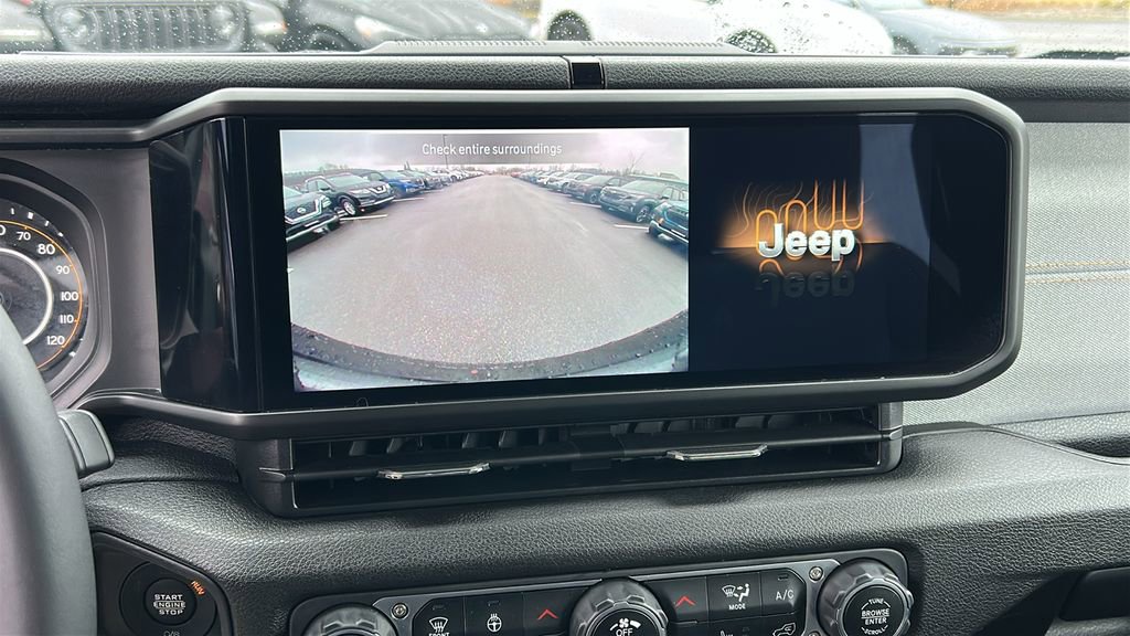 Used 2024 Jeep Wrangler Sport S image 17