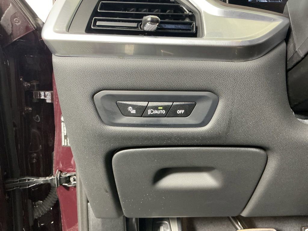 Certified 2024 BMW X5 xDrive40i w/ M Sport Package image 18