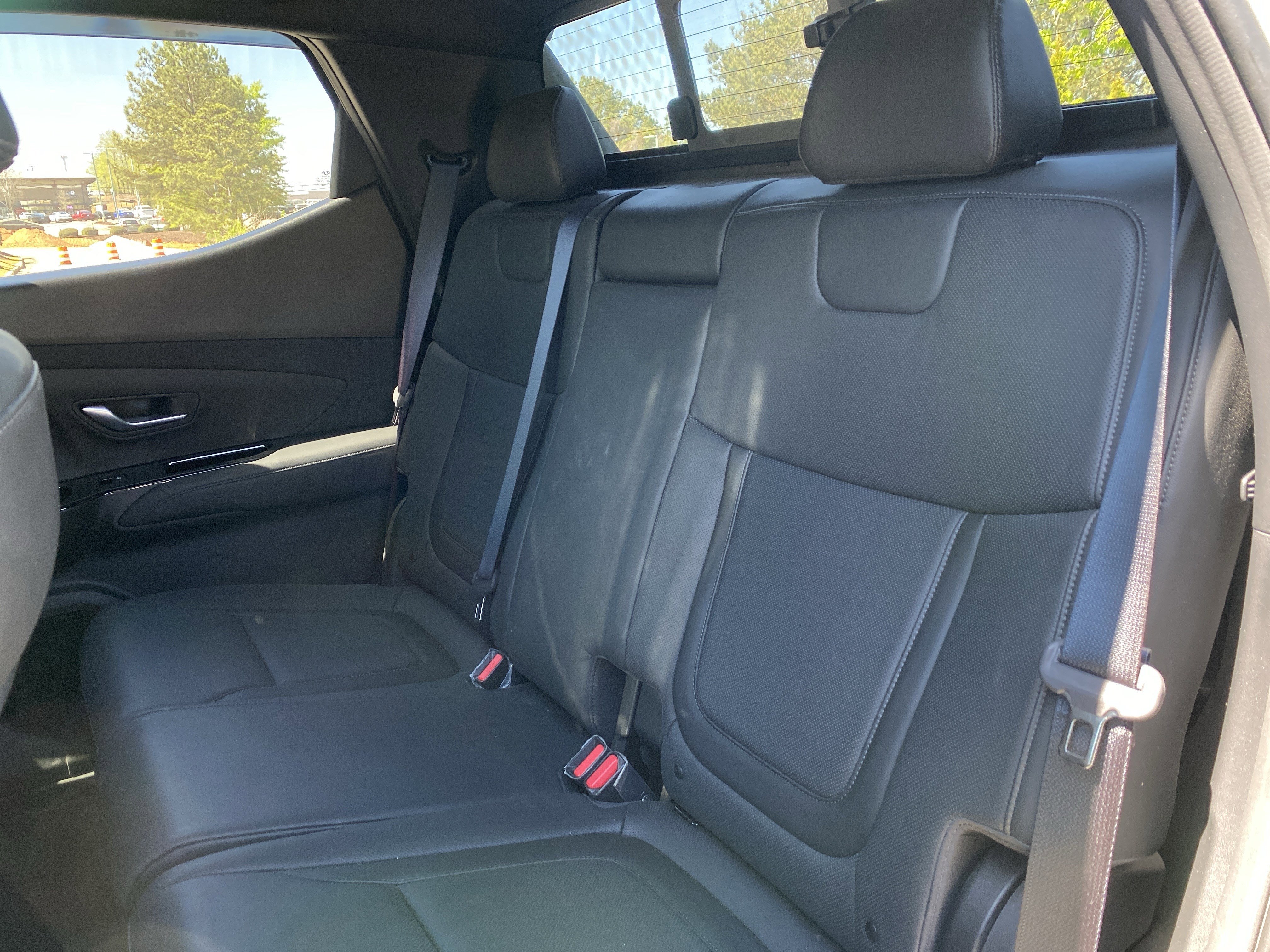 Used 2022 Hyundai Santa Cruz Limited image 9