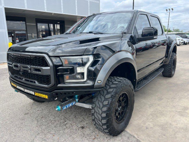 Used 2018 Ford F150 Raptor w/ Equipment Group 802A Luxury image 1
