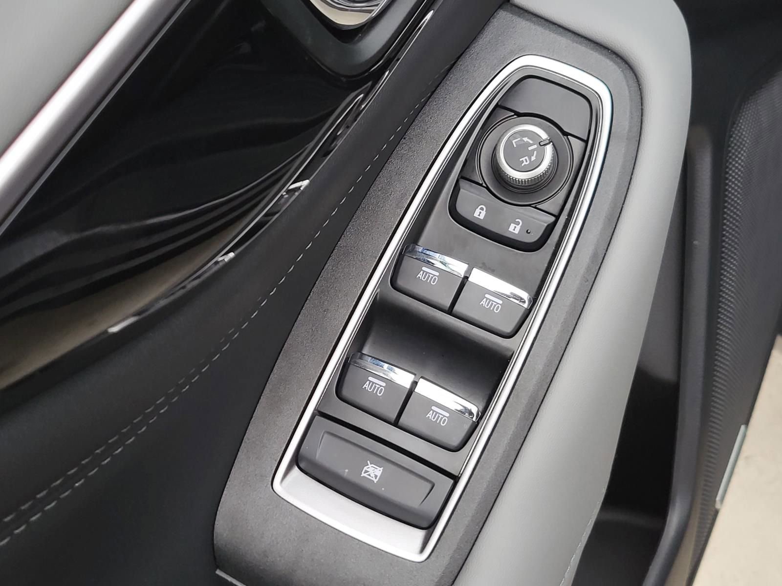 Certified 2025 Subaru Outback Limited image 18