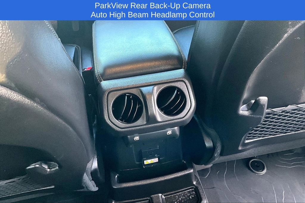 Used 2024 Jeep Wrangler Sahara w/ Technology Group image 13