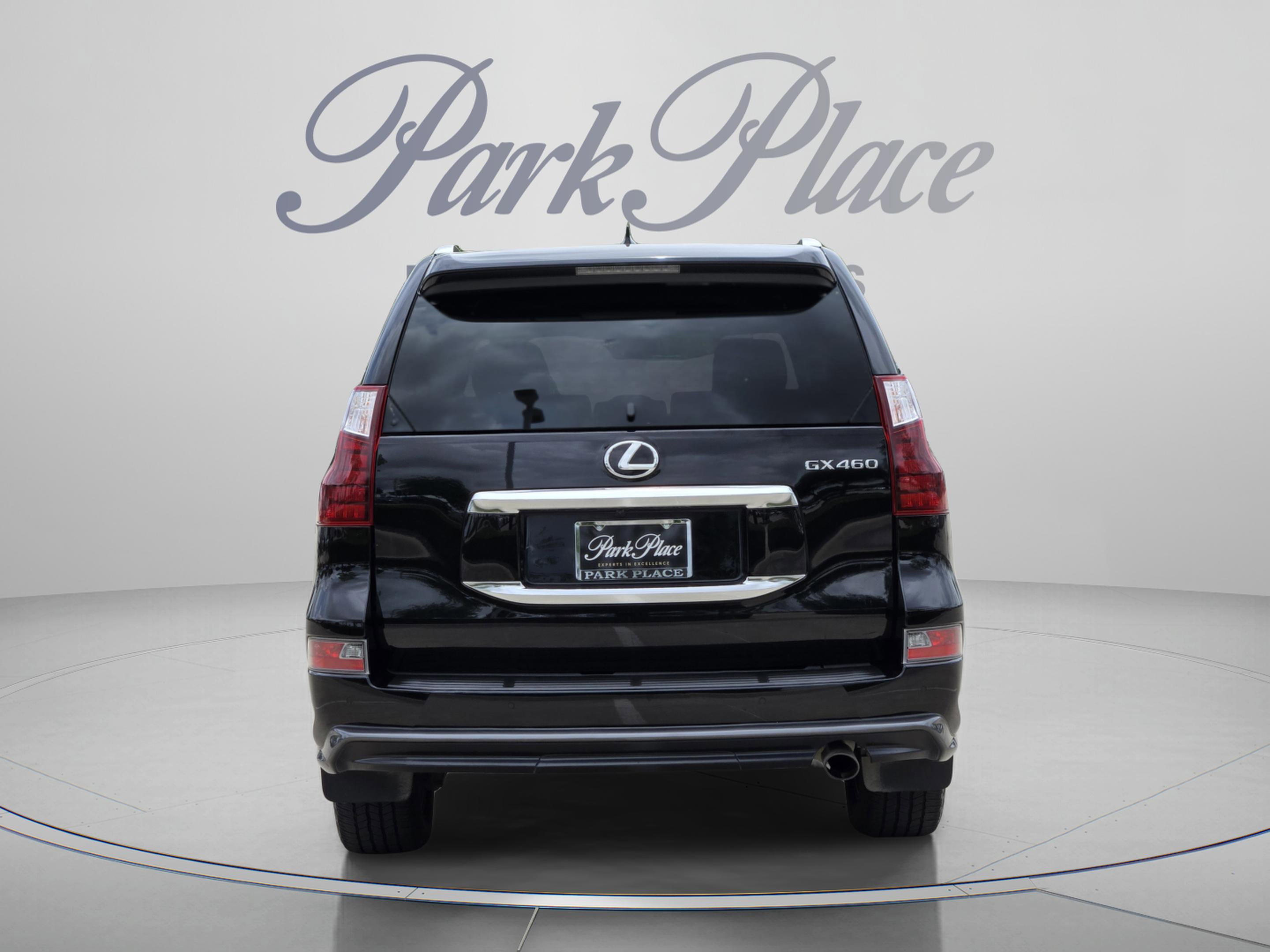 Used 2022 Lexus GX 460 Premium w/ Accessory Package AWD/4WD image 4