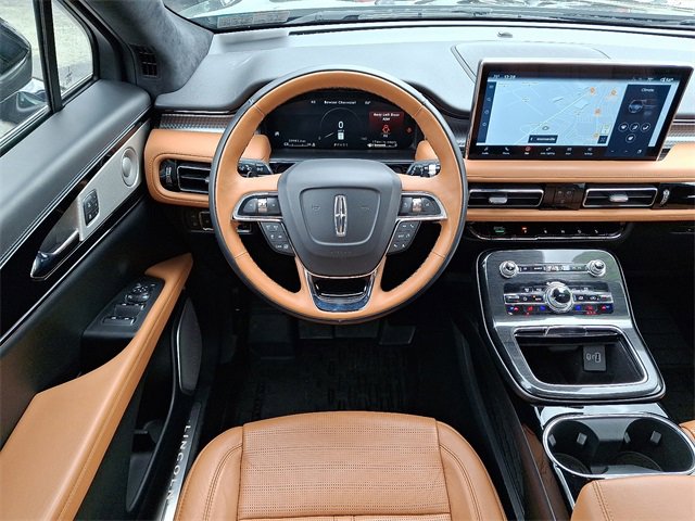 Used 2022 Lincoln Nautilus Black Label AWD/4WD image 11