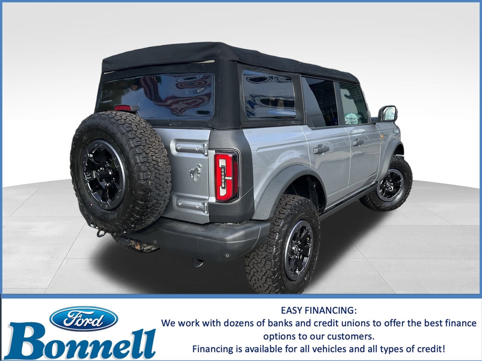 Used 2021 Ford Bronco Badlands image 4