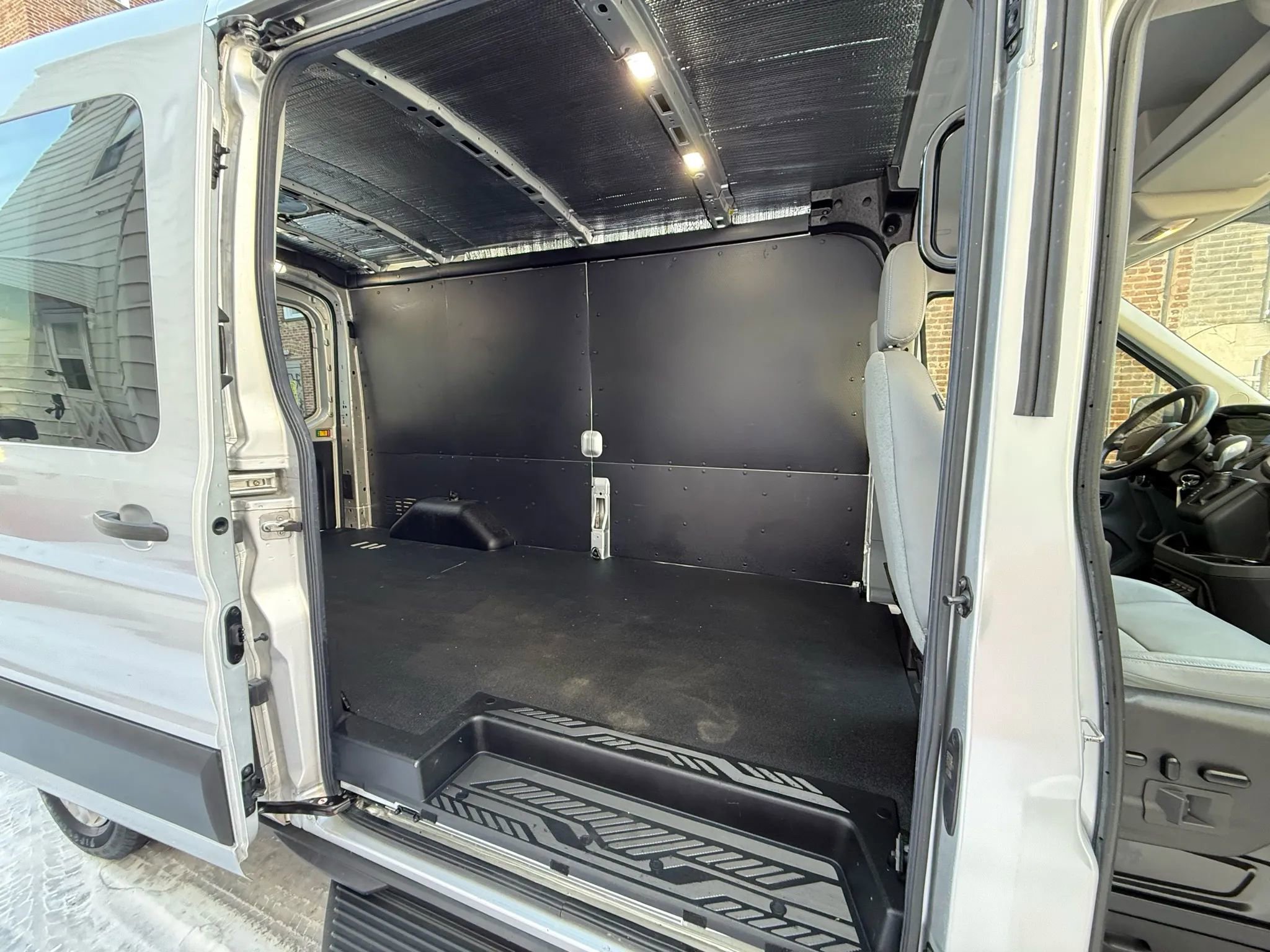 Used 2019 Ford Transit 150 148 Medium Roof w/ Premium Package image 15
