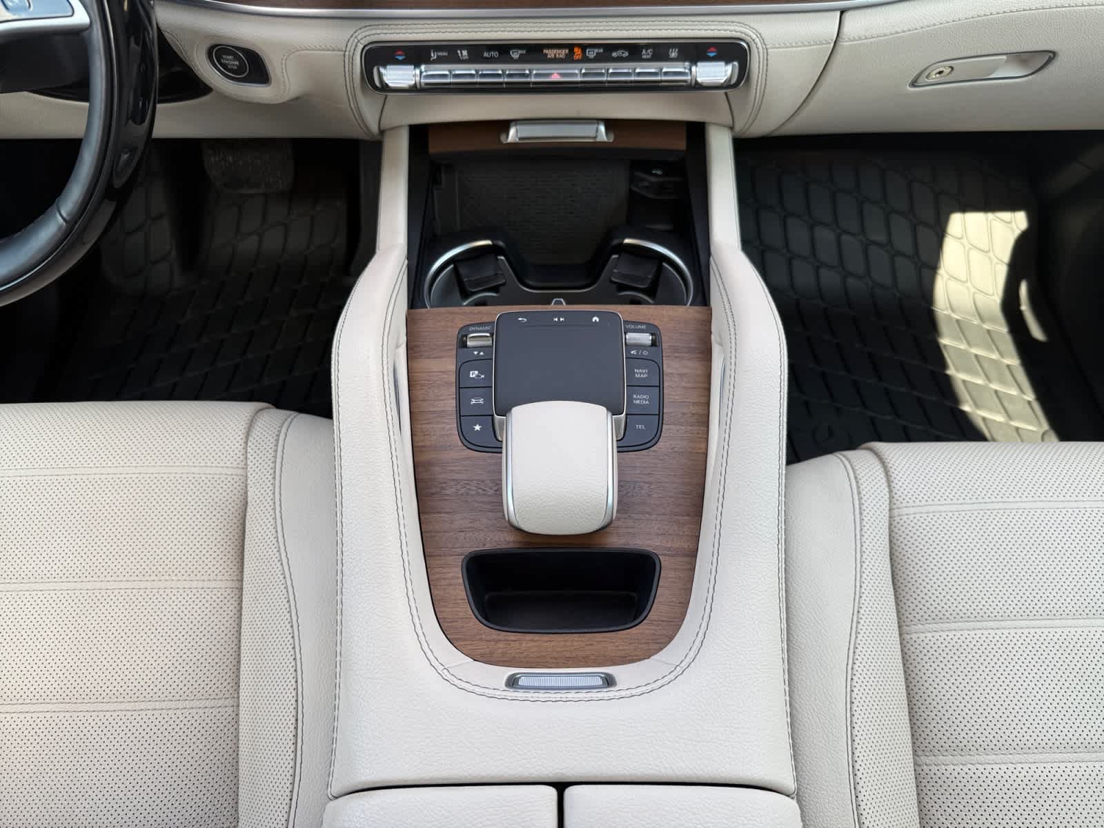Certified 2024 Mercedes-Benz GLE 450e 4MATIC image 15