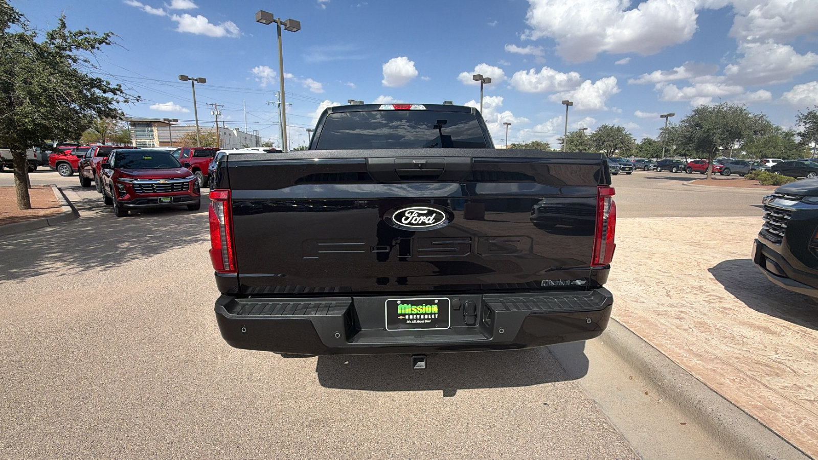 Used 2025 Ford F150 STX w/ STX Black Appearance Package AWD/4WD image 6