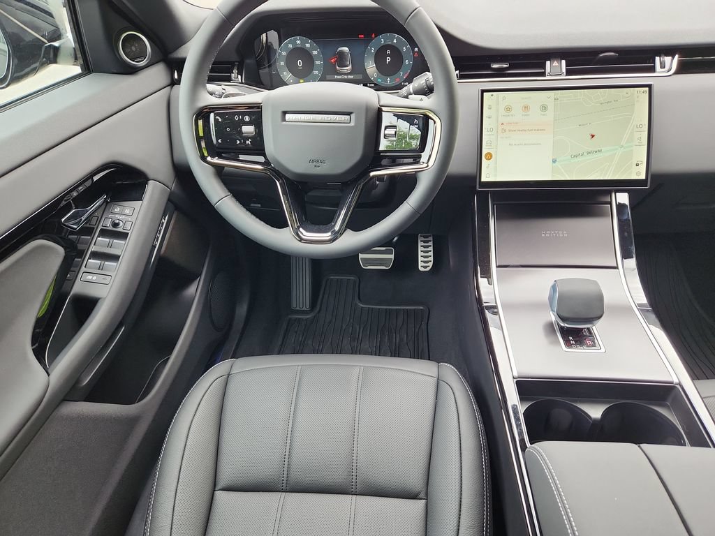 New 2026 Land Rover Range Rover Evoque Hoxton AWD/4WD image 4