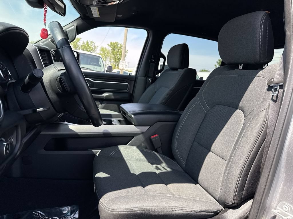 Used 2019 RAM 1500 Big Horn RWD image 11