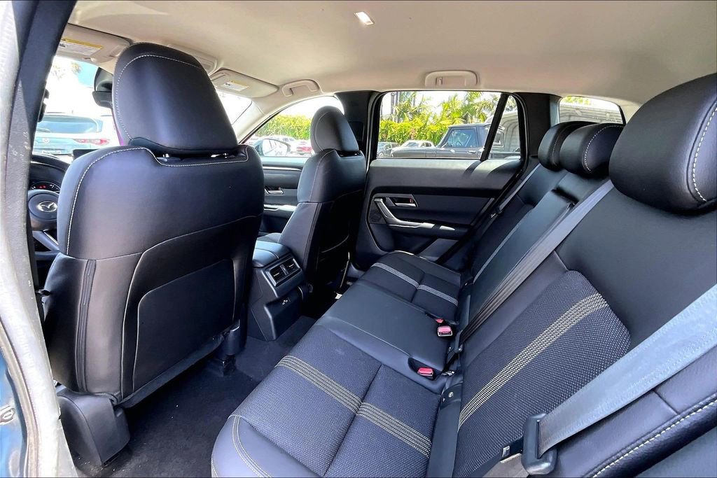 Certified 2025 MAZDA CX-50 AWD 2.5 S w/ Preferred Package image 16