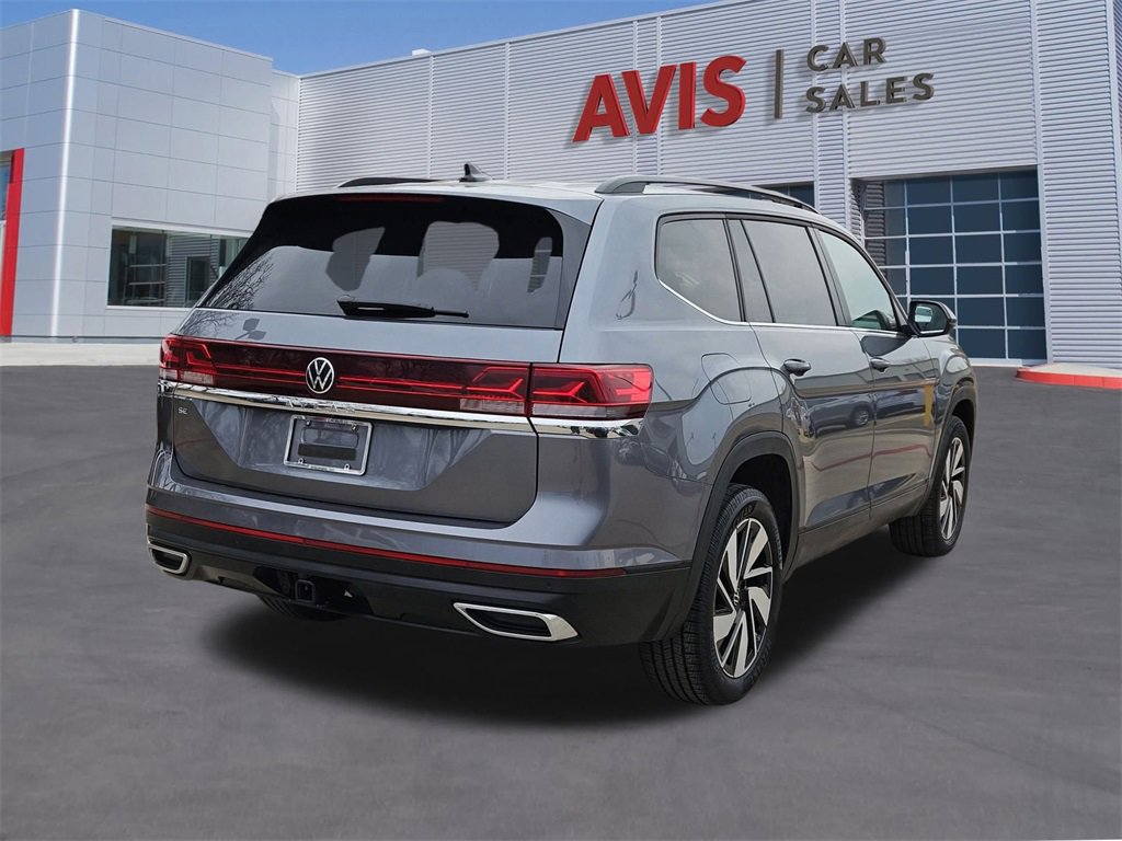 Used 2025 Volkswagen Atlas SE image 6