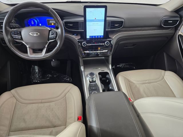 Certified 2023 Ford Explorer Platinum w/ Technology Package image 20