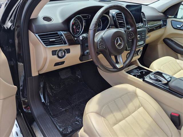 Used 2018 Mercedes-Benz GLE 350 image 3