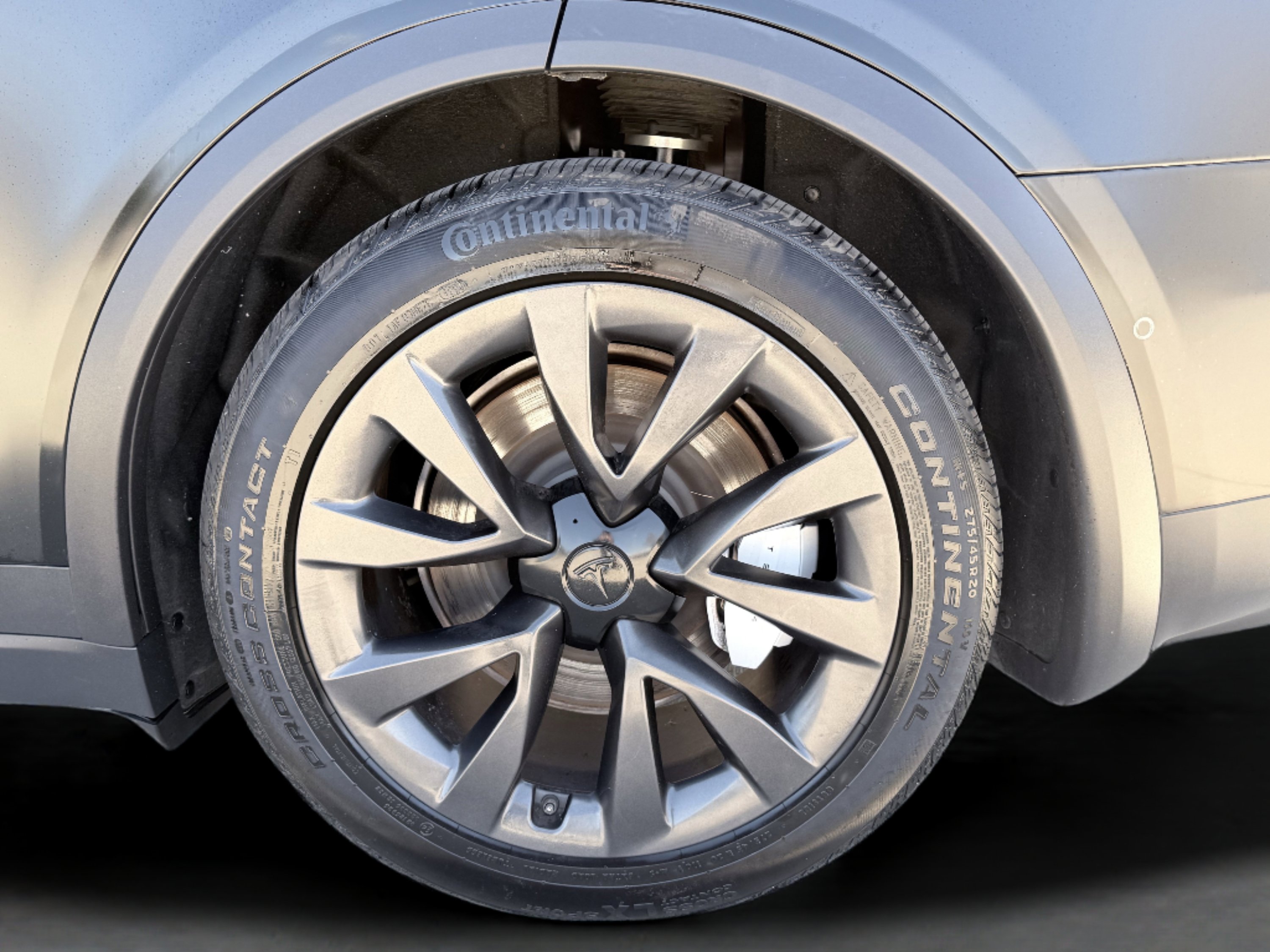 Used 2022 Tesla Model X image 19