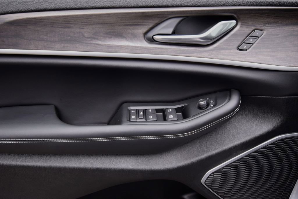 New 2026 Jeep Grand Cherokee L Limited w/ Limited Altitude Package image 20