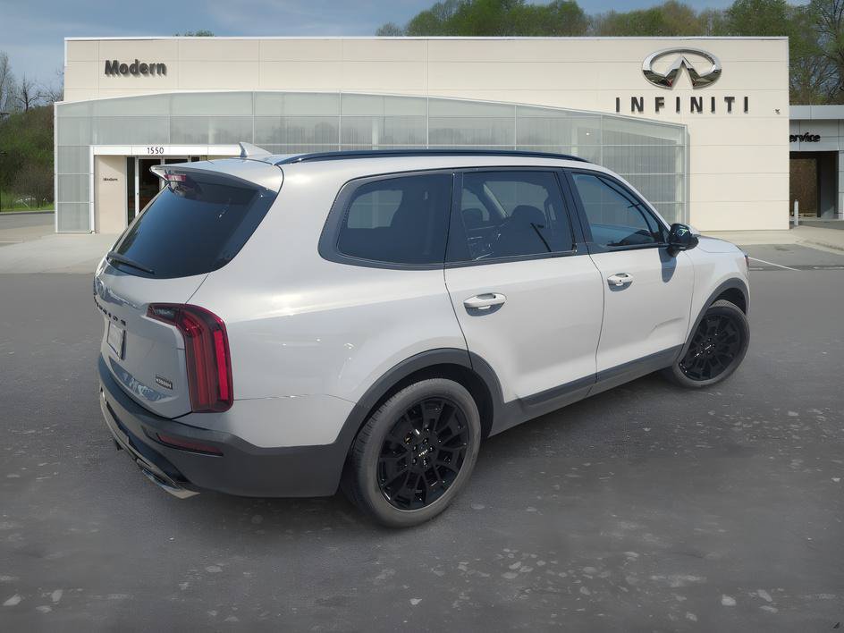 Used 2022 Kia Telluride EX w/ EX Premium Package AWD/4WD image 4