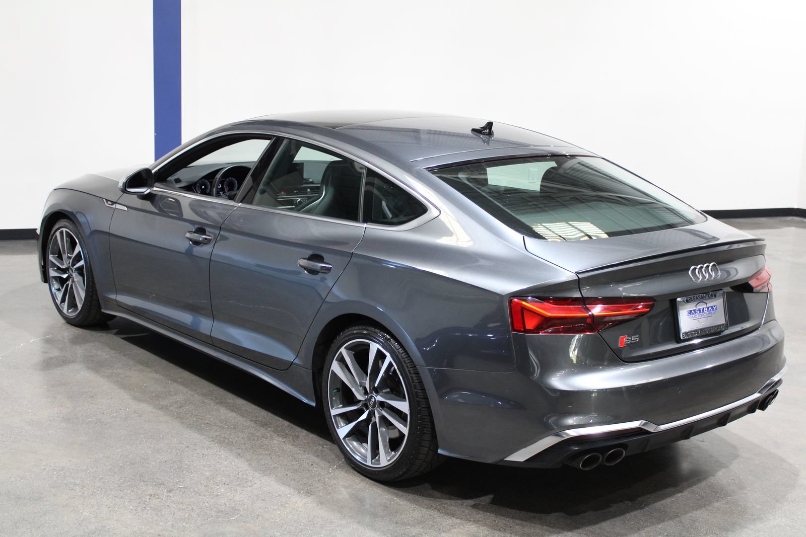 Used 2023 Audi S5 Premium Plus w/ Premium Plus Package AWD/4WD image 11