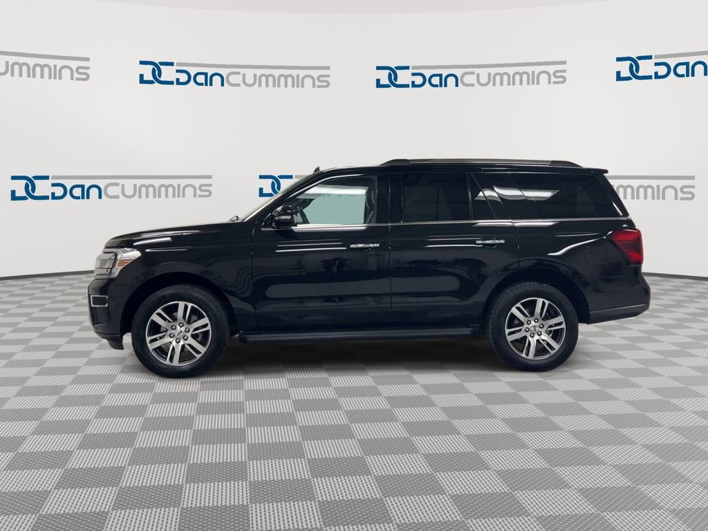 Used 2024 Ford Expedition Limited image 5