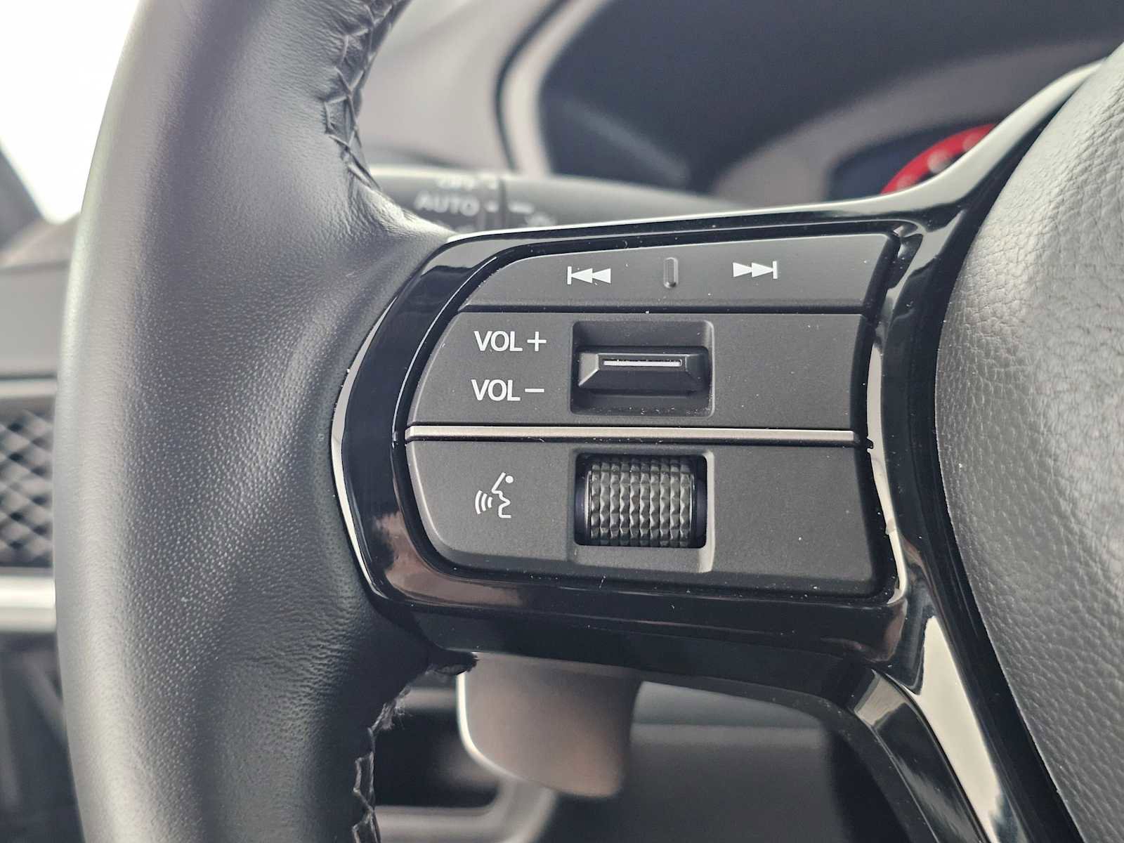 Certified 2025 Acura ADX FWD image 27