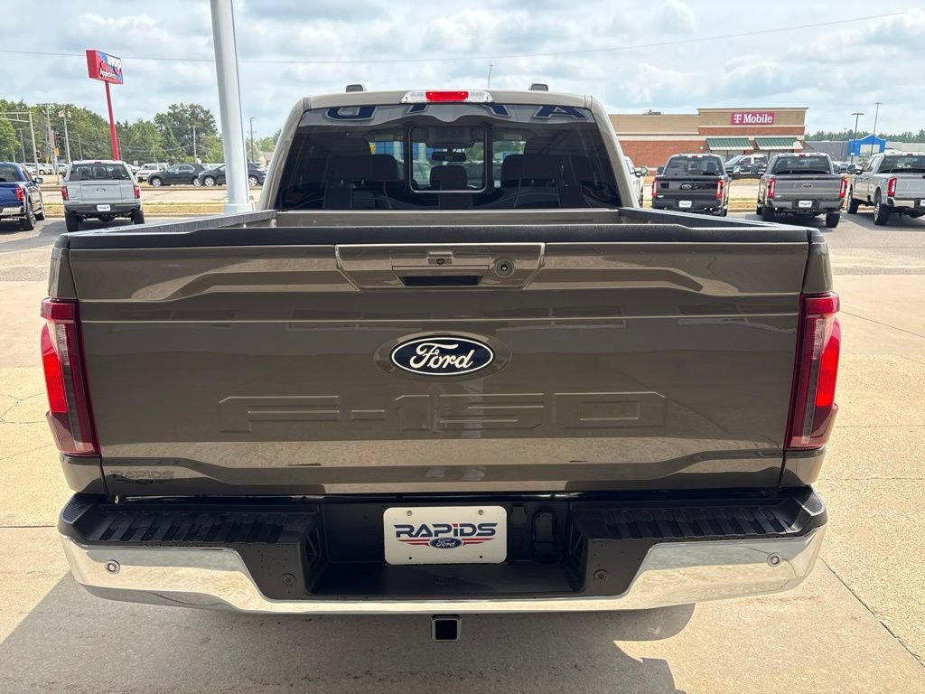 New 2026 Ford F150 XLT w/ Equipment Group 302A MID AWD/4WD image 7