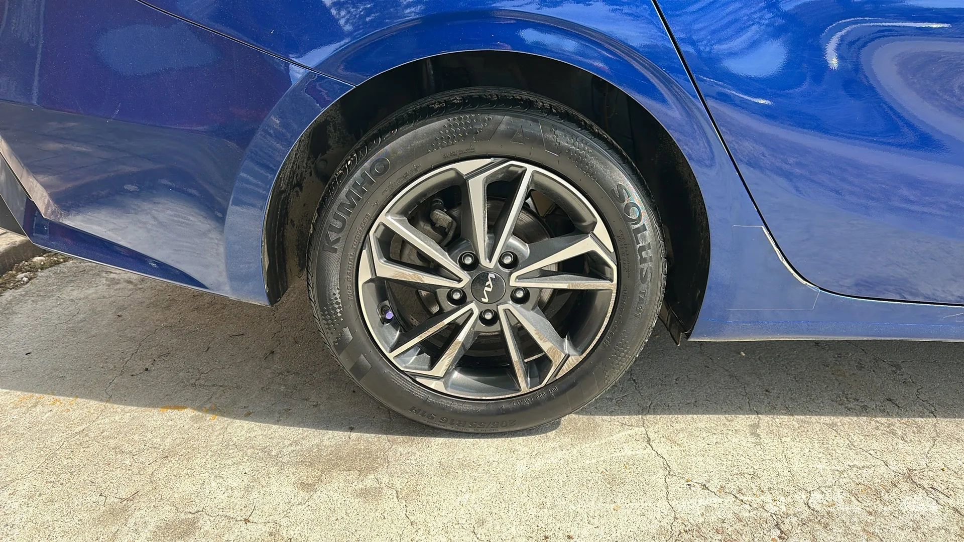 Used 2023 Kia Forte LXS w/ LXS Technology Package image 46