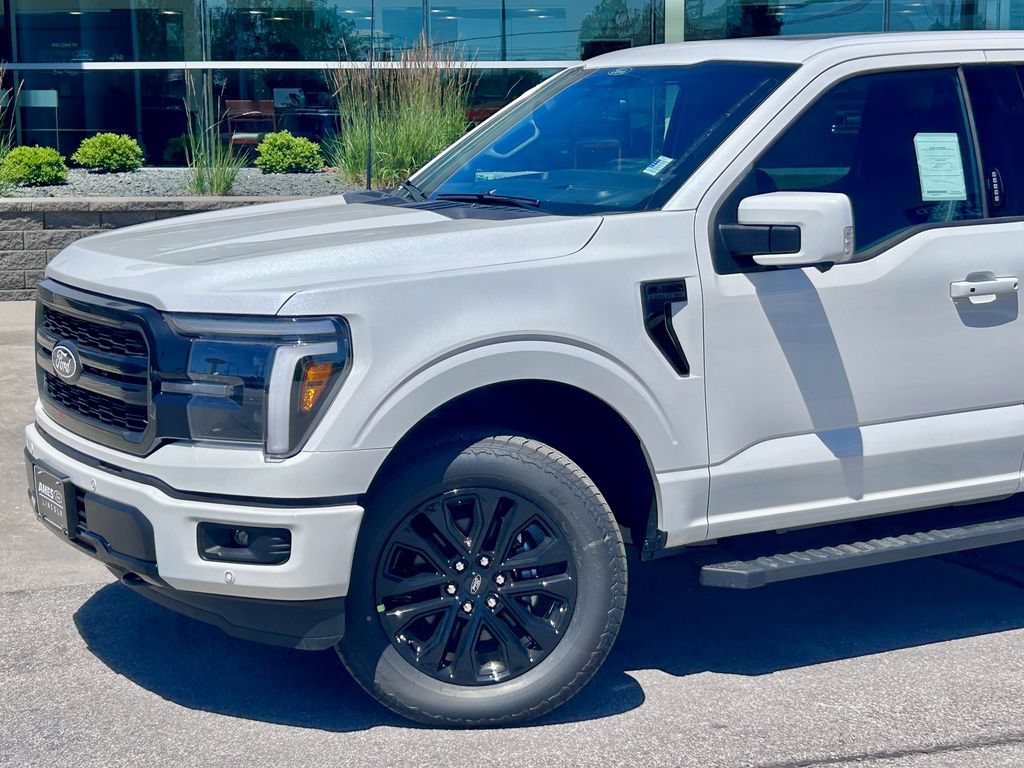 New 2026 Ford F150 Lariat w/ Equipment Group 502A High AWD/4WD image 2
