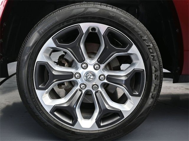 Used 2024 RAM 1500 Limited image 9