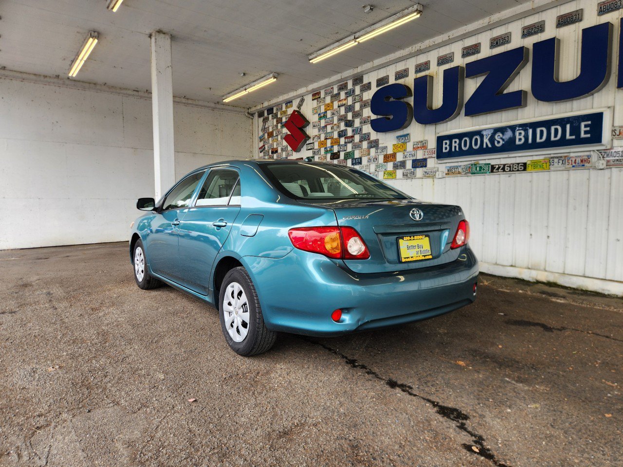 Used 2010 Toyota Corolla LE FWD image 9