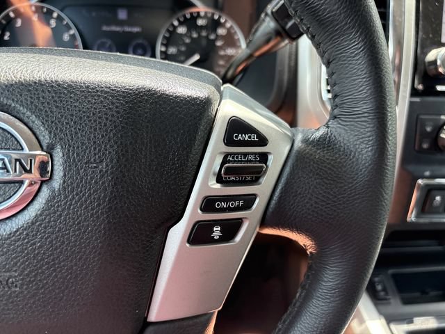 Used 2021 Nissan Titan SV w/ SV Convenience Package AWD/4WD image 12