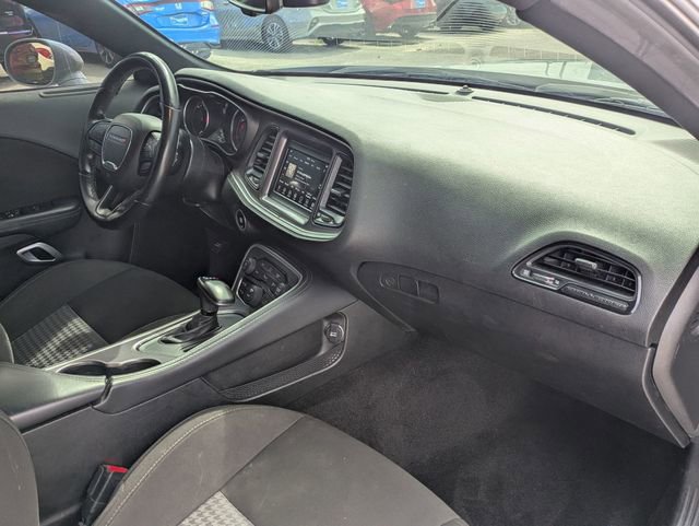 Used 2022 Dodge Challenger R/T image 27