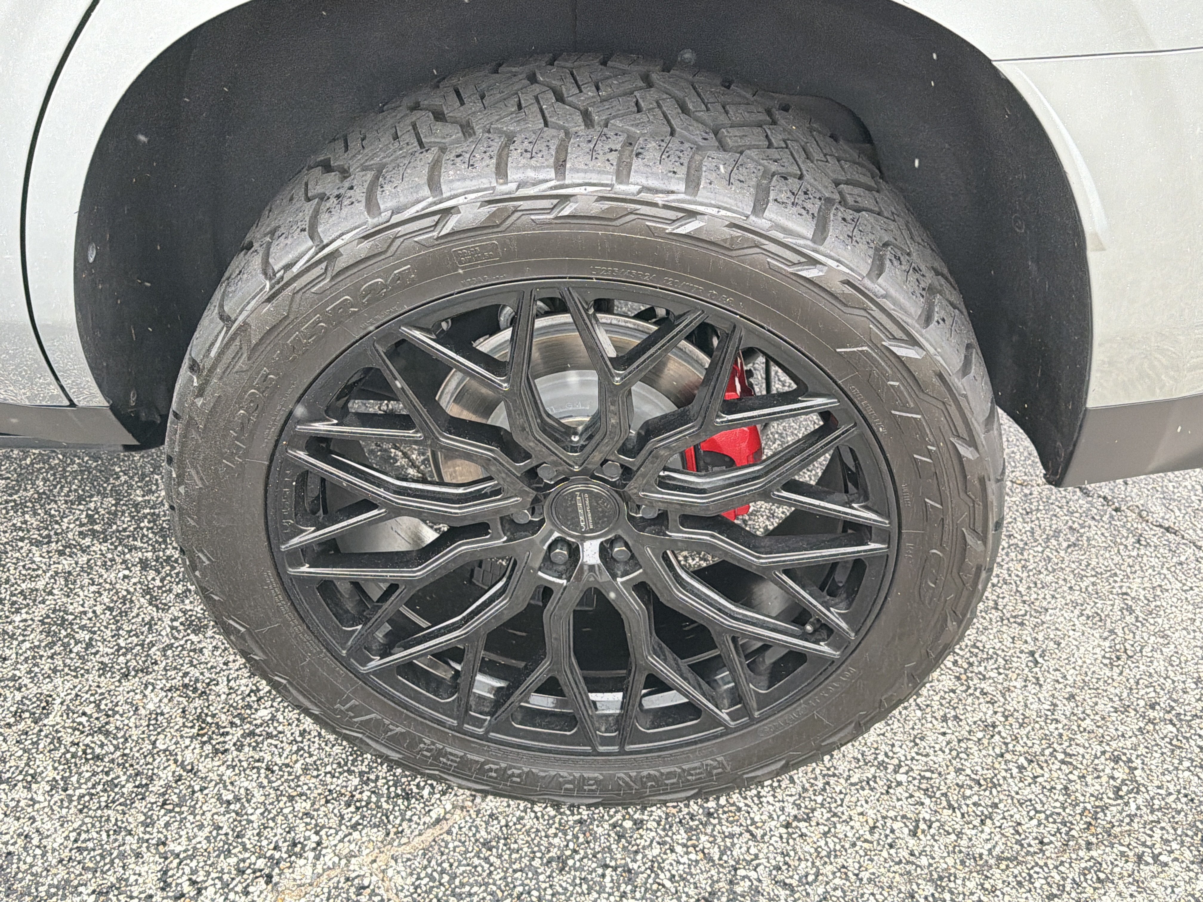 Used 2023 GMC Yukon Denali AWD/4WD image 17
