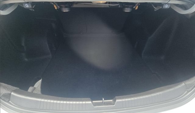 Used 2016 Chevrolet Malibu LT w/ Leather Package FWD image 15
